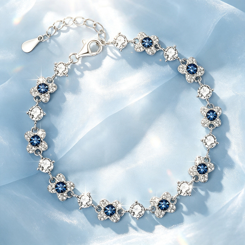 Four-leaf clover bracelet for women with blue diamonds, light luxury niche design, heart of the ocean jewelry, Valentine's Day birthday gift for girlfriend Four-leaf clover bracelet for women with blue diamonds, light luxury niche design, heart of the ocean jewelry, Valentine's Day birthday gift for girlfriend