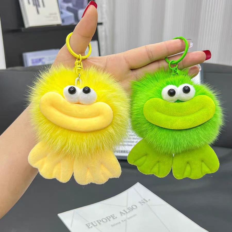 Cute zorro pelo pato boca de carbón bola de llavero de automóvil colgante en elf pelusa mochila colgante