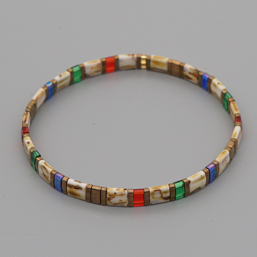 Bohemian Multi-layered Woven Beaded Bracelet Wholesale display picture 5