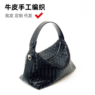 �¿���Ƥ�߼��о������^��ţƤŮ��������p��С���μ�б����Ӱ�