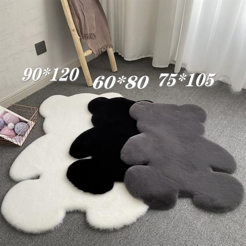 Ins Cute Bear Carpet Plush Decorative Carpet Bedroom Renovation Girl Heart Popular Kidsren's Room Bedside Floor Mat