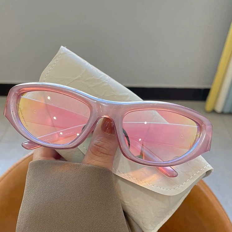 Солнцезащитные очки ретро-фуксия, стиль европейский Cat-Eye, легкие 15×5×2 см, UV линзы