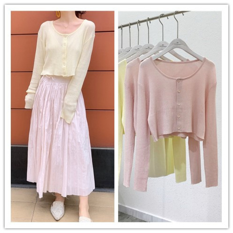 9017 # Short Knit Cardigan in 3 Colors, Same Style as the Popular Influencer Wang Baoluo, Round Neck Pullover, Loose Fit, Sun Protection Shirt