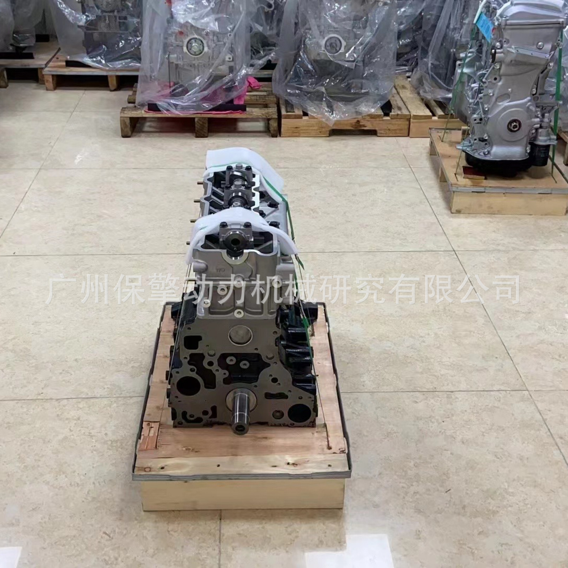 Mitsubishi 4m40 Bare Engine Is Suitable for Mitsubishi V46 4M40T Brand New Diesel Engine Bare Engine