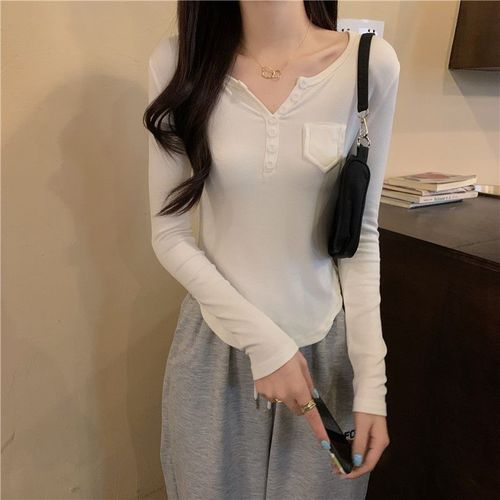 Lady's Long-Sleeve Base Shirt with Design Knob, Spring and Autumn Fashion, Fitted and Slimming, Asymmetrical Short Style, Pure Desire Top