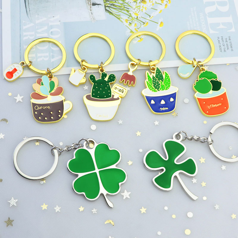 Creative Gift Four-leaf Clover Keychain Simulation Cactus Plant Keychain Custom Metal Car Key Pendant
