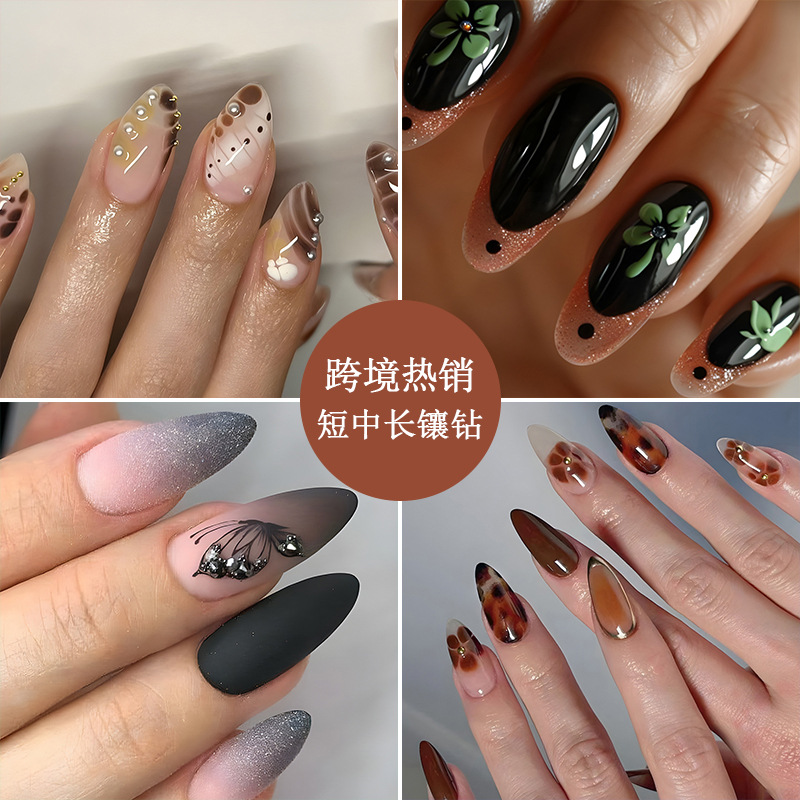 Venta caliente en Europa y América, parche de uñas dulce y fresco con incrustaciones de diamantes, uñas postizas de comercio exterior desmontables, piezas de uñas de uso transfronterizo terminadas