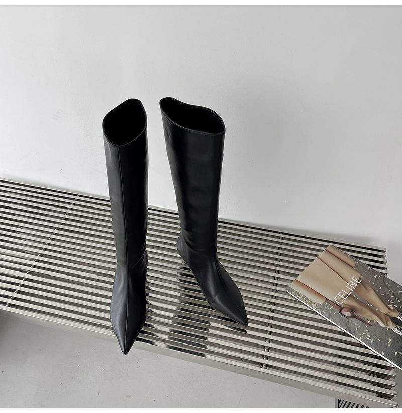 2024 Spring and Autumn Season New Versatile Simple Fashion Wide Korean Version Pointed Sleeve High Boots Soft Leather_voghion.com