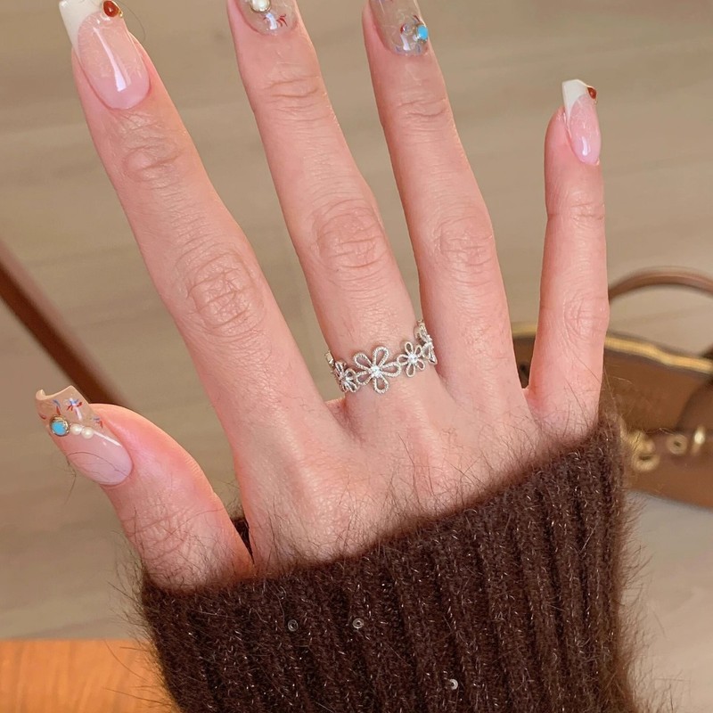 Hollow Flower Sweet Ring for Women Elegant Light Luxury Fashion Open Ring Ins Style Niche Index Finger Ring Trendy