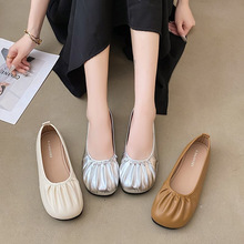 春夏季新款女鞋四季单鞋软底透气经典时尚中老年平跟豆豆鞋批发