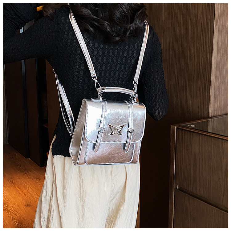2023 Nuova borsa da donna di vendita calda Farfalla Hardware in metallo bianco Zaino a tracolla singola Borsa da donna Spicy Girl Millennium 2KY_voghion.com