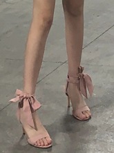 绑带凉鞋女2023年夏季新款气质粉色绝美仙女风配裙子一字带高跟鞋