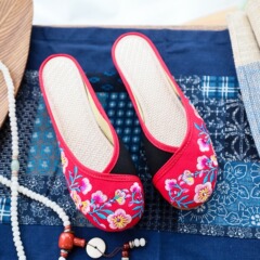 拖鞋  夏季民族風撞色燙鑽繡花包腳趾圓頭外穿涼拖鞋女鞋