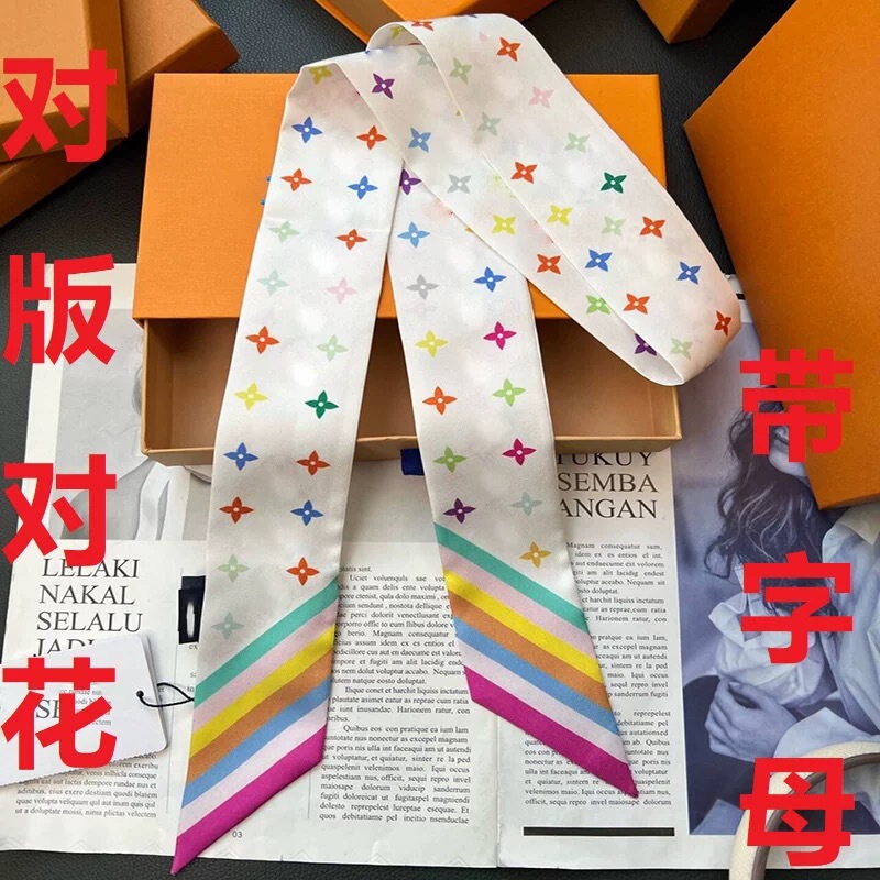 古典的なロバの家の古い花のリボン|undefined