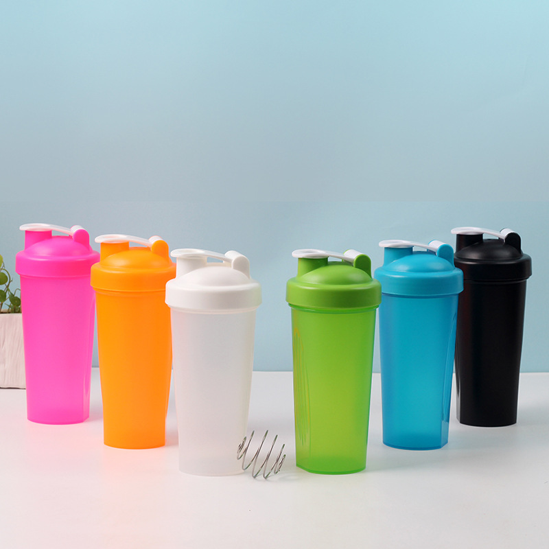 Suministro directo de fábrica 600ml deportes batido taza de fitness taza de batido de leche proteína en polvo taza de mezcla Logotipo de impresión