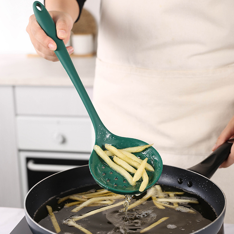 Utensilios de cocina de silicona de grado alimenticio, espátula, colador, juego de tres piezas, olla antiadherente especial resistente a altas temperaturas, juego de espátula de silicona