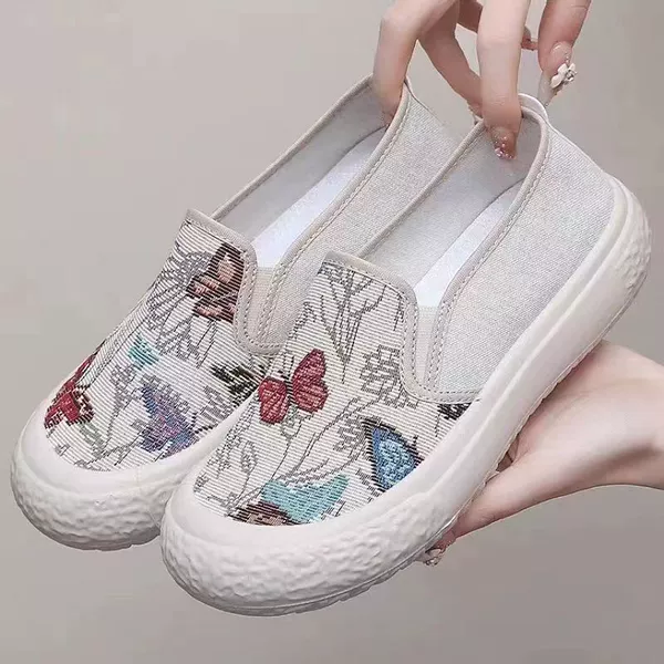Butterfly beige shoes