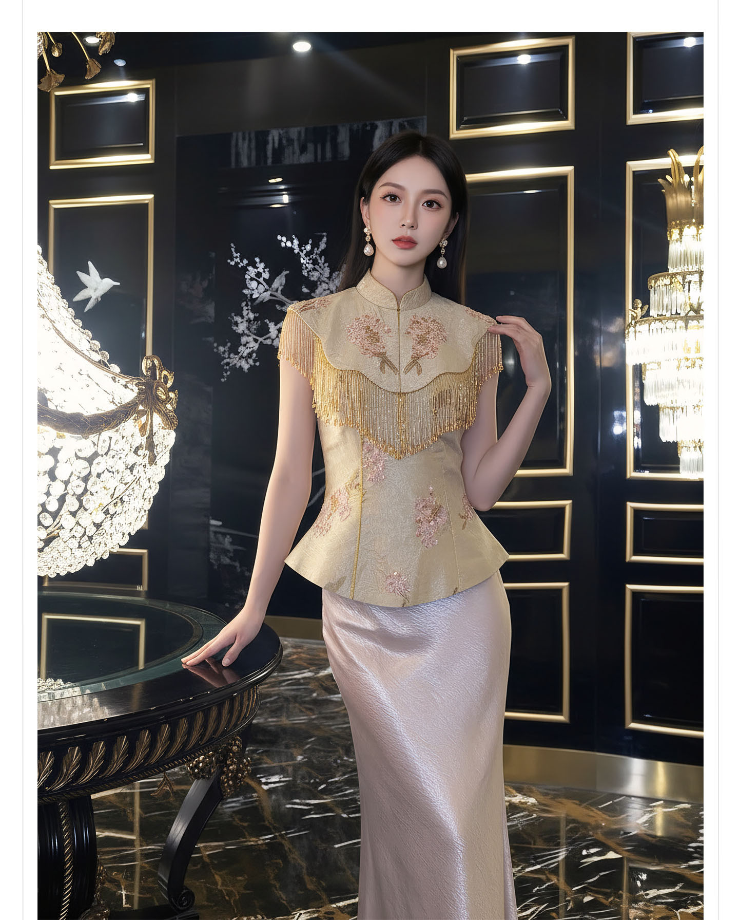 Bộ váy nữ phong cách Trung Hoa mới gồm áo choàng vai, áo khoác gile và chân váy nửa dài, họa tiết thêu hoa văn, tua rua — Mây vai, Trang chủ, Champagne màu nửa váy chi tiết 3