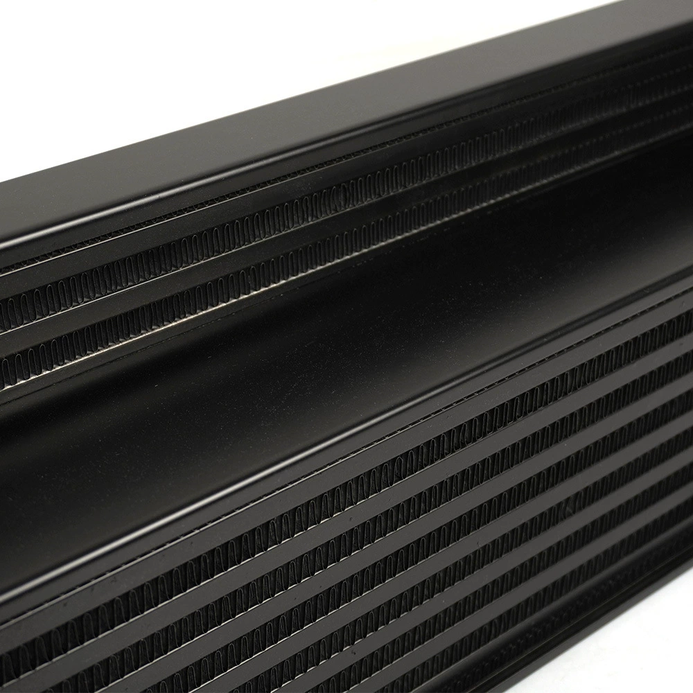 Colder plate -type radiator in the car is suitable for BMW N54 135 335 Z4 E82 E88 E89 E90