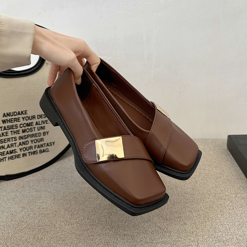 2025 Spring and Autumn New Metal Buckle Square Toe Flat Shoes Fashionable Flat Heel Soft Sole Shallow Mouth Small Leather Shoes Women's Shoes
