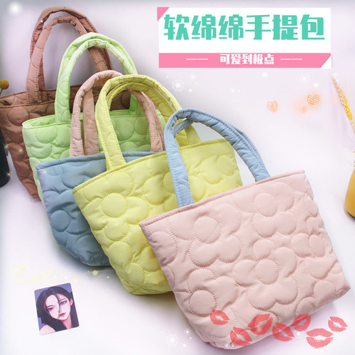 ins Korean quilted portable lunch bag snack storage bag women's shoulder handbag stroller hanging bag mommy bag