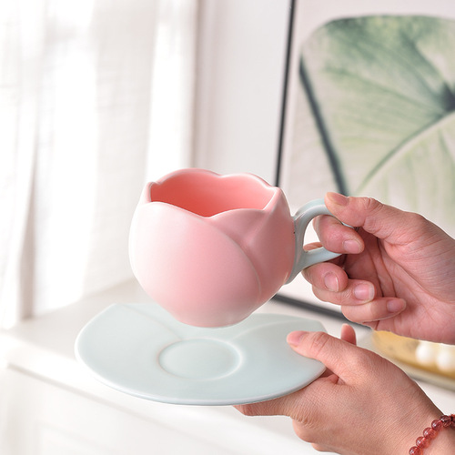OZON Retro Tulip Coffee Cup High-End Delicate Flower Mugs Afternoon Tea Ceramic Cup and Saucer Set