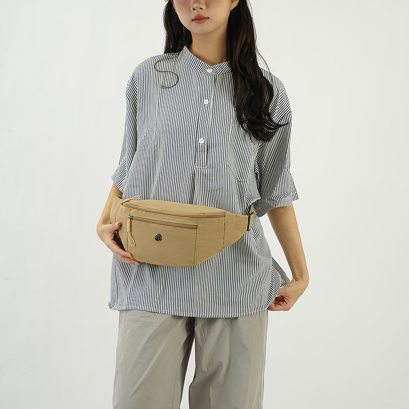 All-Match Casual Chest Bag New Style Women's Waist Bag Fashionable Outdoor Travel Sports Fitness Bag Fashionable Shoulder Crossbody Bag All-Match Casual Chest Bag New Style Women's Waist Bag Fashionable Outdoor Travel Sports Fitness Bag Fashionable Shoulder Crossbody Bag