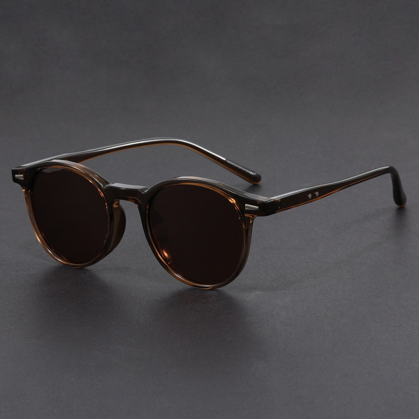 Ultra light retro trend fashionable universal sunglasses for men and…
