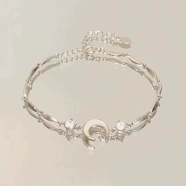 Star picking the moon bracelet