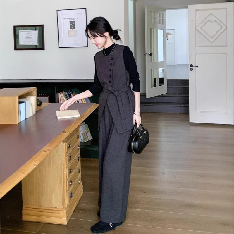 初秋穿搭高级感套装女设计感小香风马甲阔腿裤气质盐系轻熟三件套|undefined