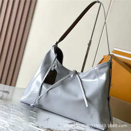 25年新款M25143黑武士动态芯片羊皮托特包购物袋腋下包单肩斜挎中