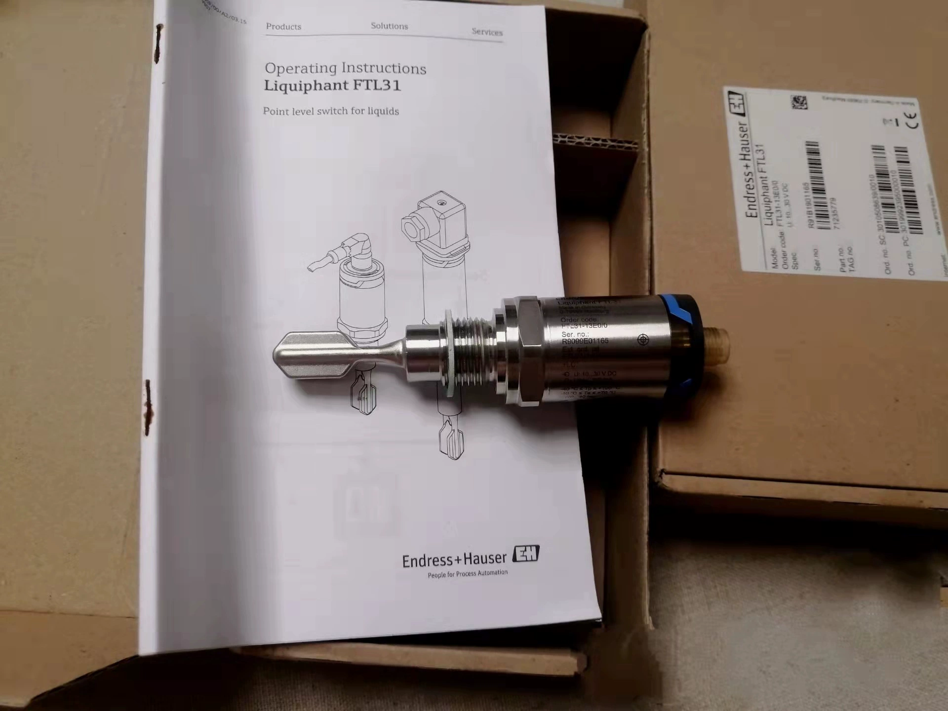 FTL31-AA4M2AAWBJ E + H переключатель камертона переключатель уровня жидкости FTL31-1102/0 концевой выключатель