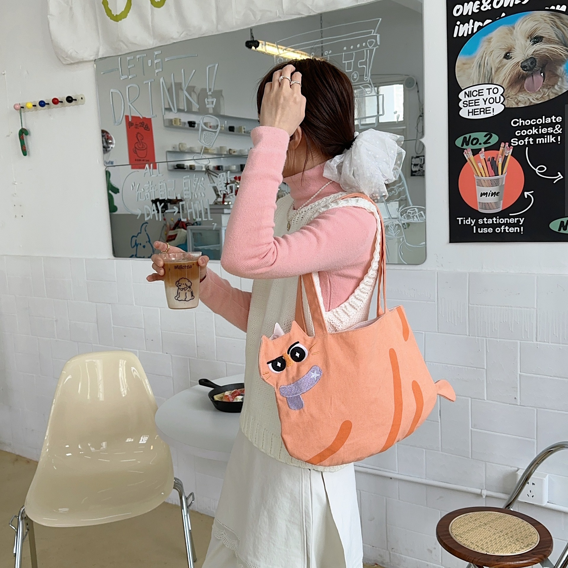 Women's Canvas Cat Cute Square Open Tote Bag display picture 31