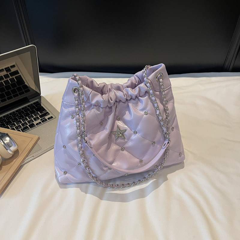Venta caliente transfronteriza bolso de cubo de cadena de diamantes para mujer 2025 nuevo bolso de hombro casual de todo fósforo bolso de alta capacidad