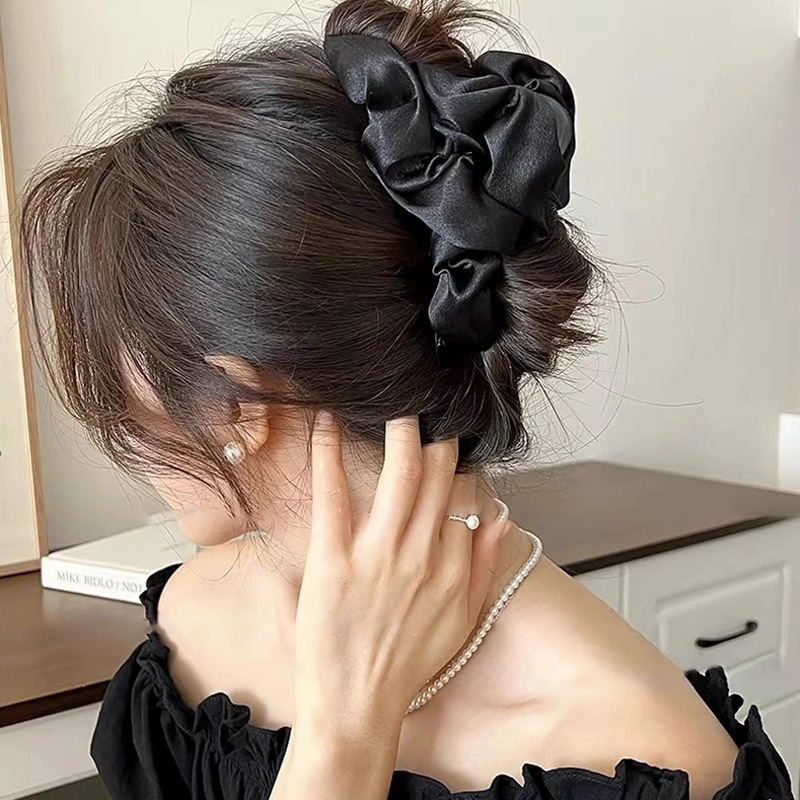 褶皱缎面抓夹大号女2025饱满后脑勺云朵发夹鲨鱼夹头饰夹子碎发|undefined