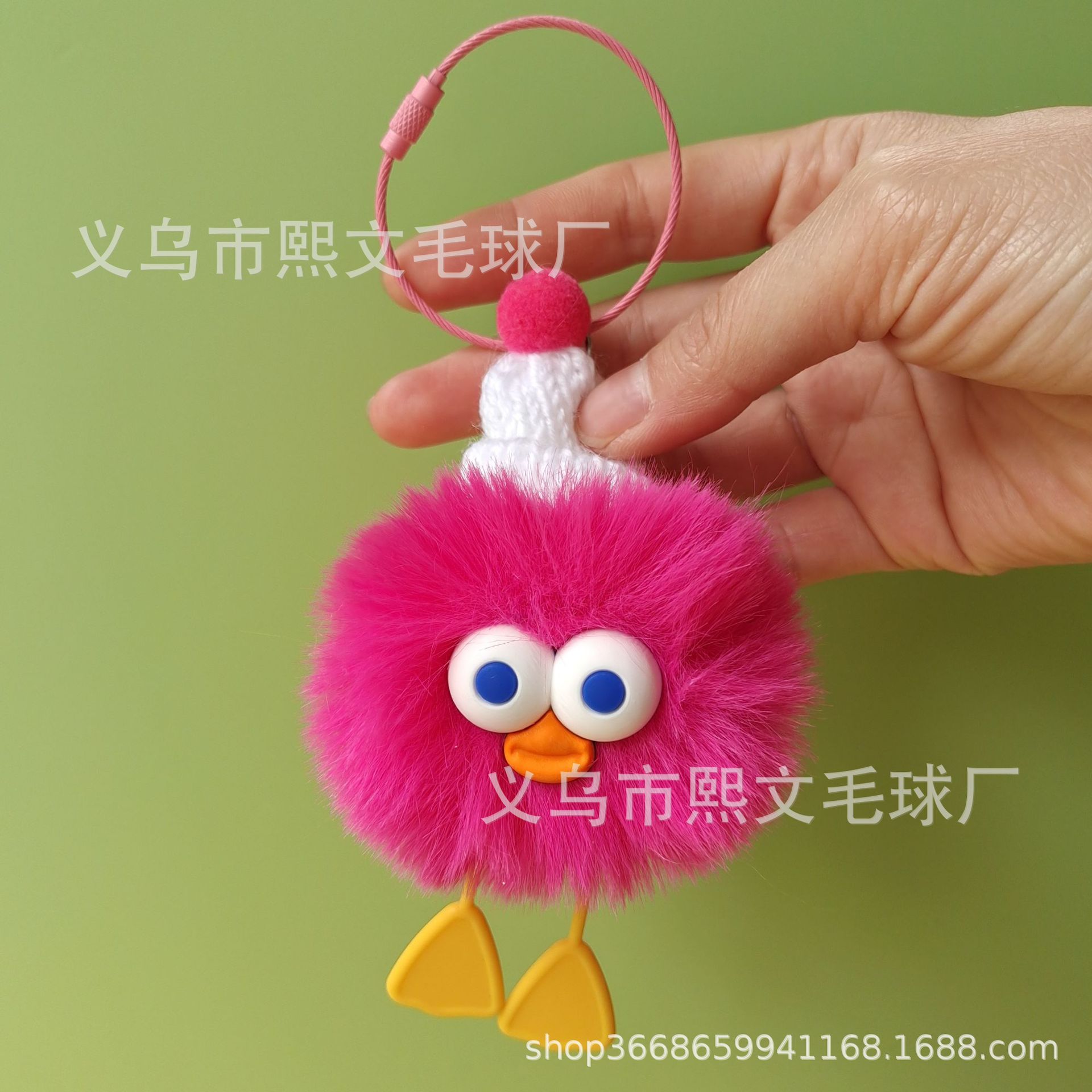 딥 로즈 레드*	 철제 고리가 달린 교수형 반지