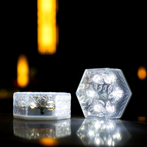 Solar hexagonal ice brick lamp, imitation crystal floor tile lamp, underground lamp, outdoor courtyard garden ornament, atmosphere decorative lamp