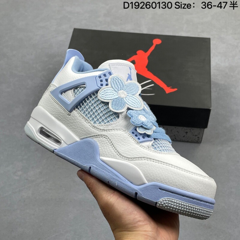 High-quality basketball shoes, men's AJ4 shoes, women's shoes, practical outdoor sports shoes, white cement running shoes, leather High-quality basketball shoes, men's AJ4 shoes, women's shoes, practical outdoor sports shoes, white cement running shoes, leather