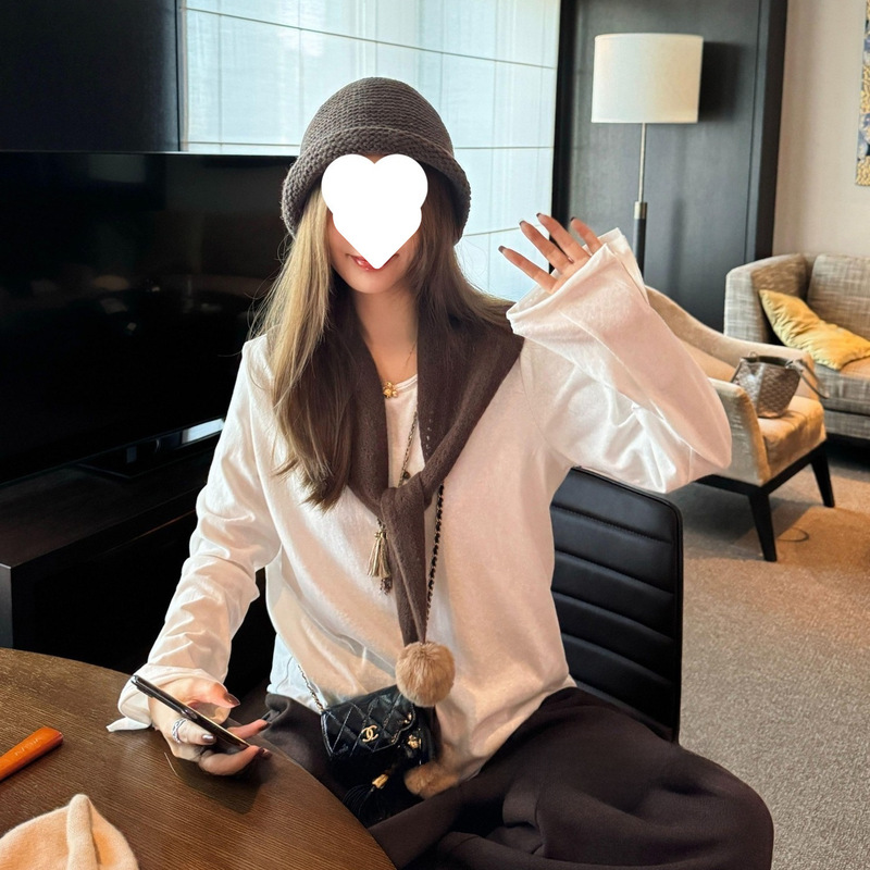 Mx 2 Colors! Hemp-Feel Cotton 200g Soft Skin-Friendly Classic Versatile Ripped Long-Sleeve T-Shirt for Women, Loose Top for Autumn and Winter Mx 2 Colors! Hemp-Feel Cotton 200g Soft Skin-Friendly Classic Versatile Ripped Long-Sleeve T-Shirt for Women, Loose Top for Autumn and Winter