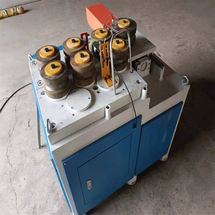 6 máquina de enrollamiento hidráulico NC automático de metal de aluminio de arco