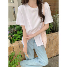 外贸实拍纯色棉质短袖t恤女侧开叉白色大码宽松圆领打底衫