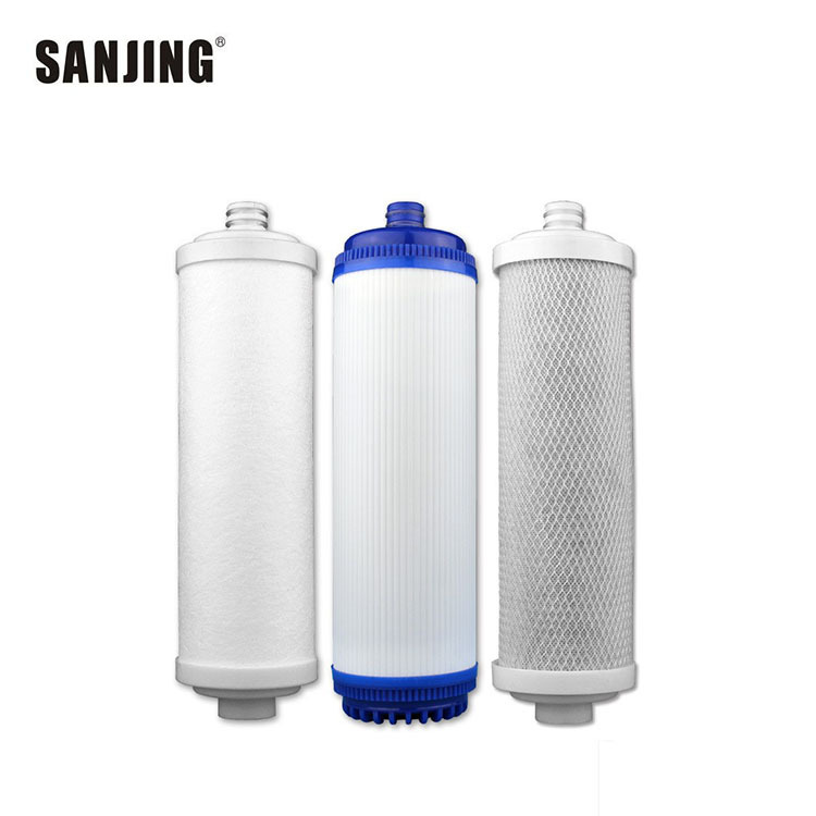 Filtro frontal de tres etapas elemento de filtro de enchufe purificador de agua plug-in elemento de filtro puntiagudo traje de escritorio consumibles de filtro de agua