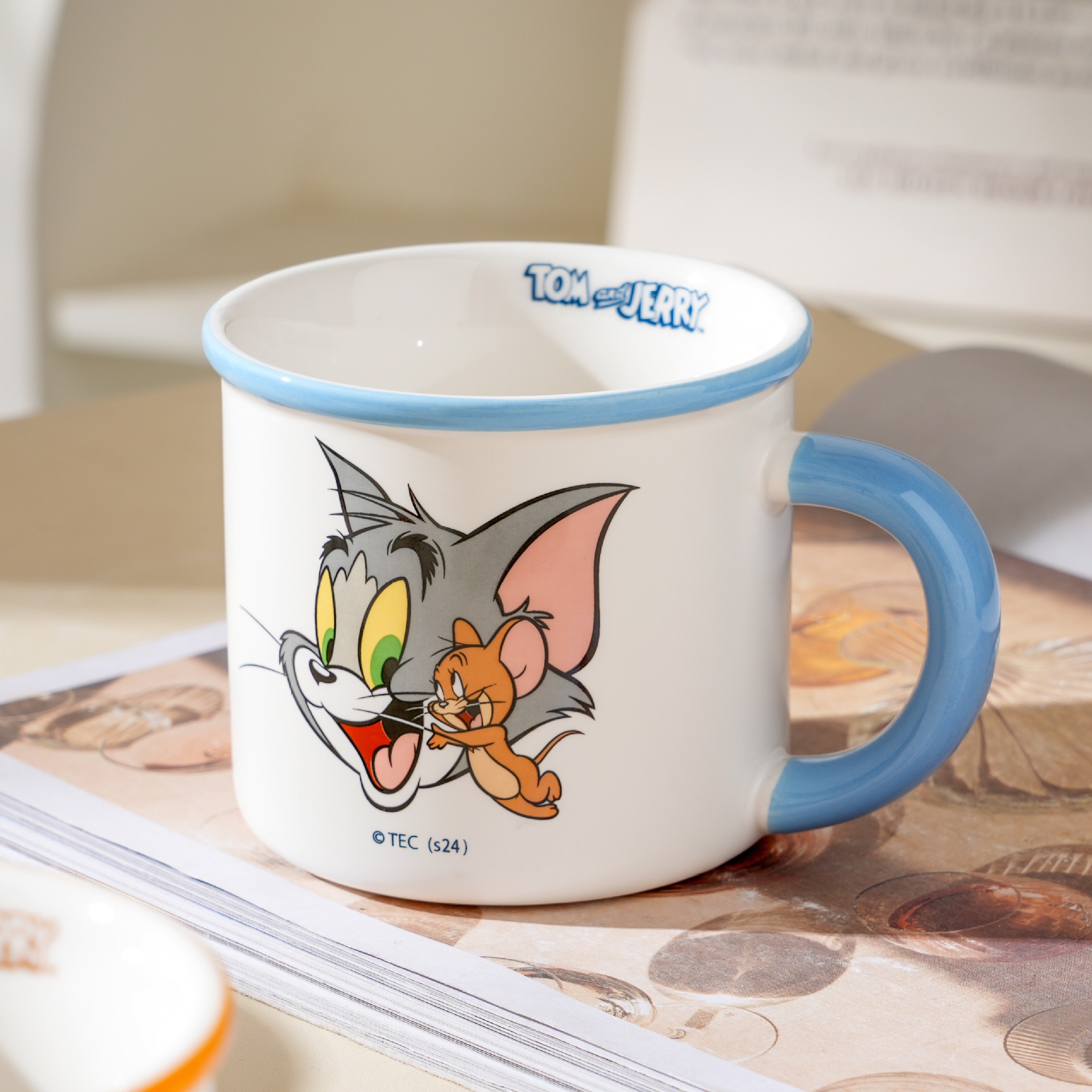 Taza de cerámica de marca compartida de gato y ratón, patrón de dibujos animados, recuerdo, taza de bebida de oficina linda, taza de esmalte de imitación para el hogar