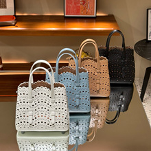 Nima16�U�յ񻨲˻@��Ů�����eС����Ƥ������ذ���ˇ�μ�б���