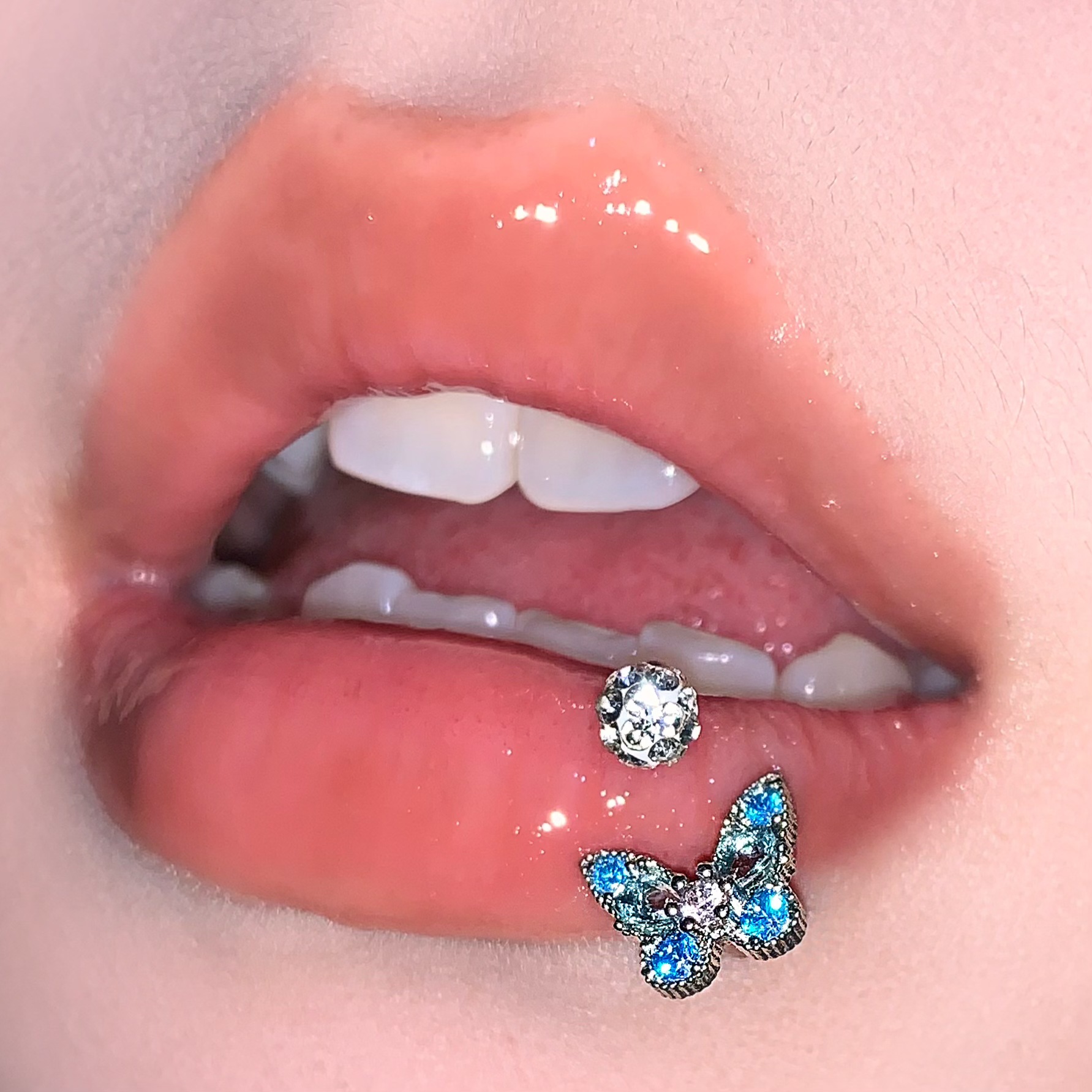 Flash Butterfly Lip Ring 316L Surgical Steel Horseshoe C Ring Lip Hoop Ear Bone Lip Nail Hot Girl Piercing Jewelry Wholesale detail image 9