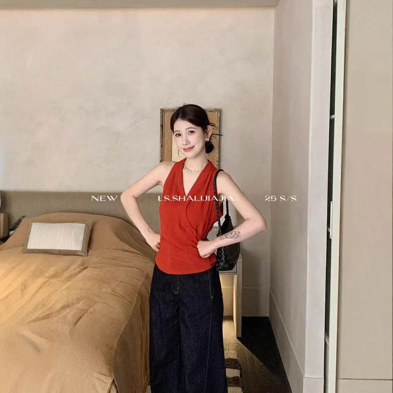 法式V领交叉无袖衬衫女夏季薄款收腰设计感小众洋气小衫挂脖上衣|undefined