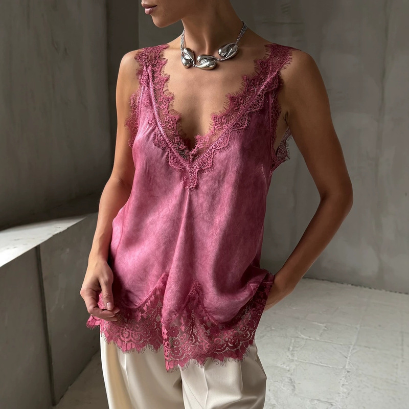 European and American Style Pure Desire Deep V-Neck Lace-Trimmed Tank Top, Summer Sleeveless Lightweight Top with Gentle and Sexy Spaghetti Strap Design