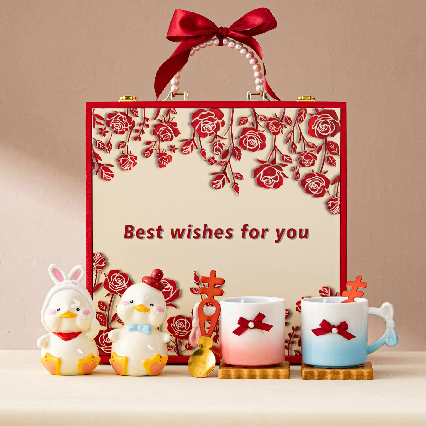 新婚礼物送闺蜜新娘创意小鸭子摆件实用情侣咖啡杯订婚礼品送姐姐