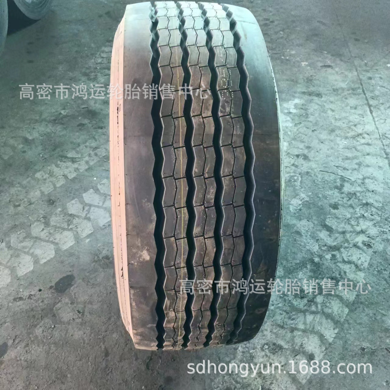 385/55R22.5全钢丝卡车拖车真空轮胎445 385/65R22.5载重货车轮胎