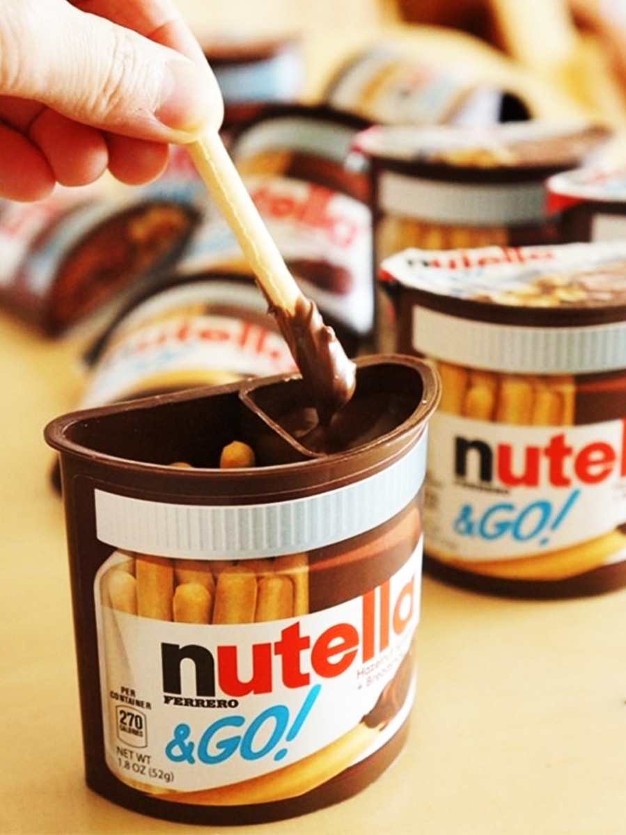 Imported snacks chocolate sauce finger biscuits nutella children's Nutella hazelnut Kinder Italy
